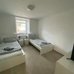 Monteurwohnungen Im Weedenhof 55270 Appartamento Zornheim