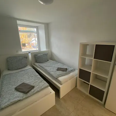 Monteurwohnungen Im Weedenhof 55270 Appartement *