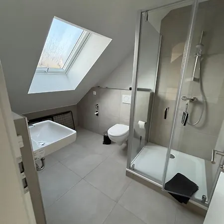 Monteurwohnungen Im Weedenhof 55270 Apartment Zornheim