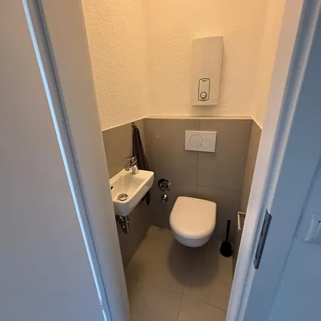 Monteurwohnungen Im Weedenhof 55270 * Zornheim