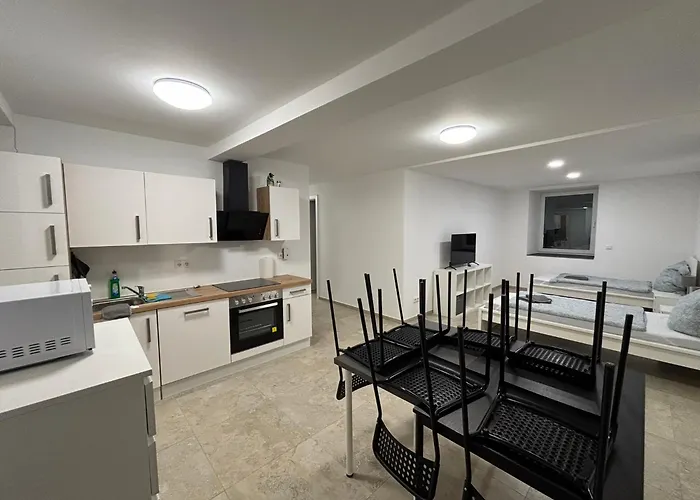 Monteurwohnungen Im Weedenhof 55270 * Zornheim